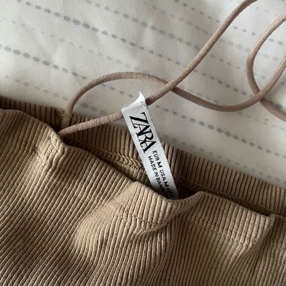 brown tank - Picture 2 of 2